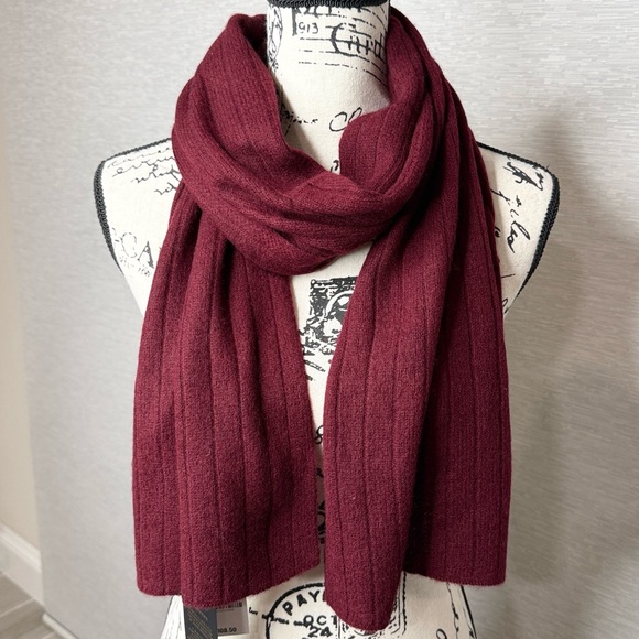 Charter Club Ribbed Crantini 100% Cashmere Scarf - Picture 2 of 5